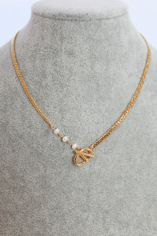 Gold Chain with Pearl Necklace - Saveven.com